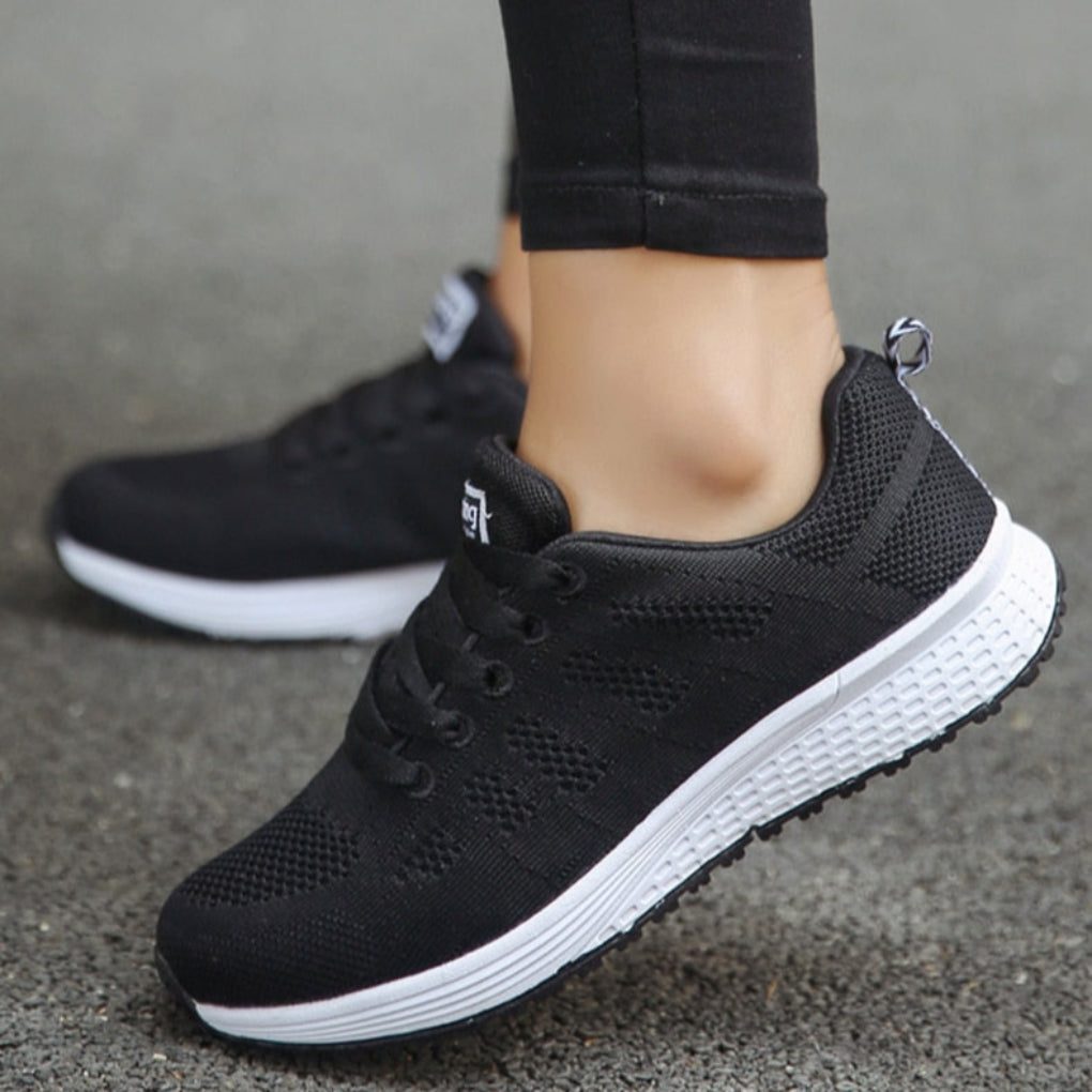 Amélie Hartwell | Breathable Running Sneakers For Women