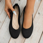 Élise Bernard | Breathable Minimalist Slip-On Flats For Women