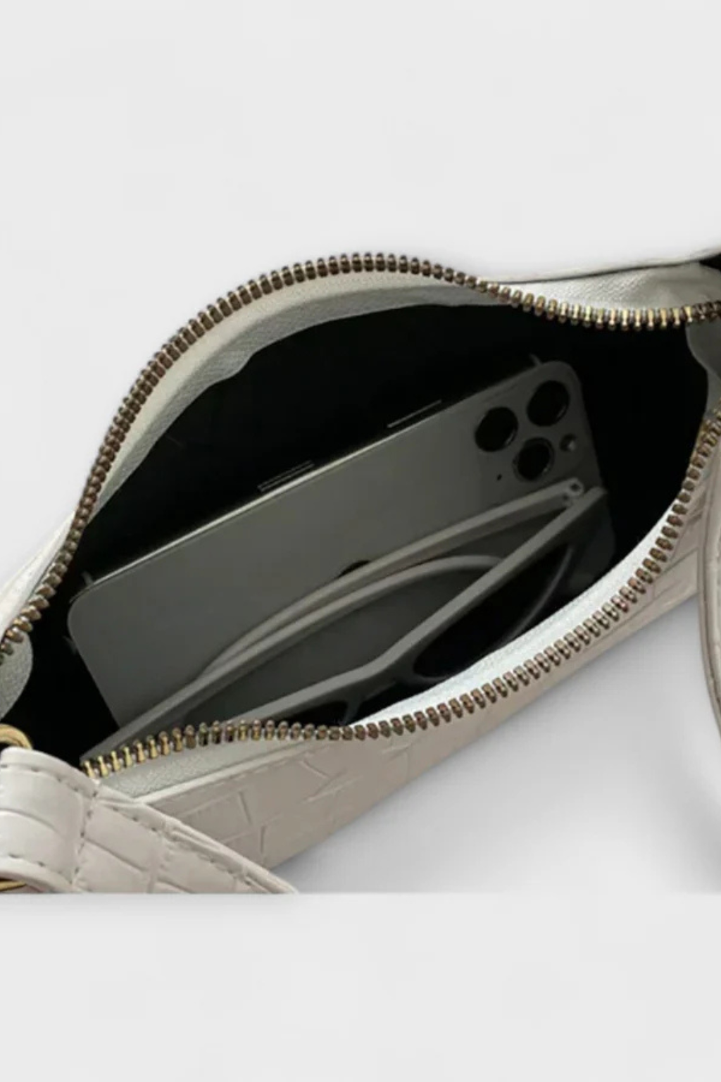 Camille Moretti | Green Croc-Embossed Baguette Shoulder Bag