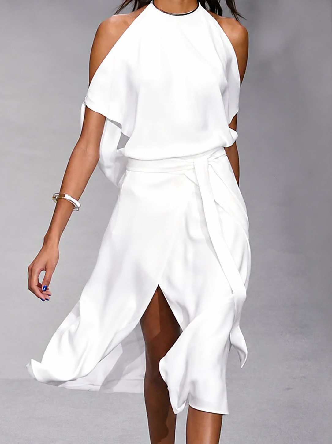 Vivienne Laurent | Flowing Halter Midi Dress For Women