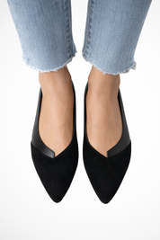 Vivienne Alcott | Two-Tone Pointed Toe Ballet Flats in Taupe