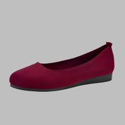 Élise Bernard | Breathable Minimalist Slip-On Flats For Women