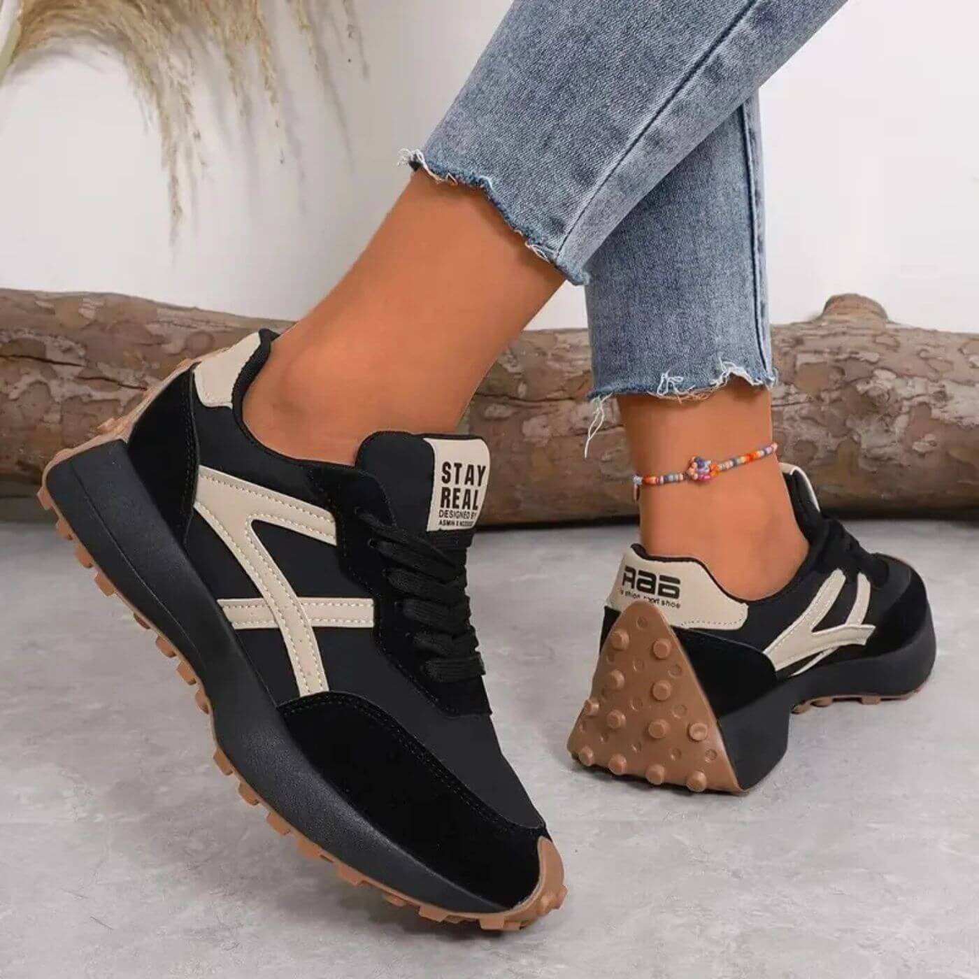 Samantha Parr | Casual Lace-Up Sneakers For Women