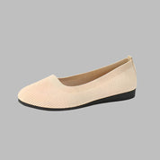 Élise Bernard | Breathable Minimalist Slip-On Flats For Women