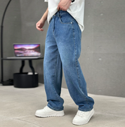 Ethan Walker | Urban Relaxed Denim Jeans Luxe