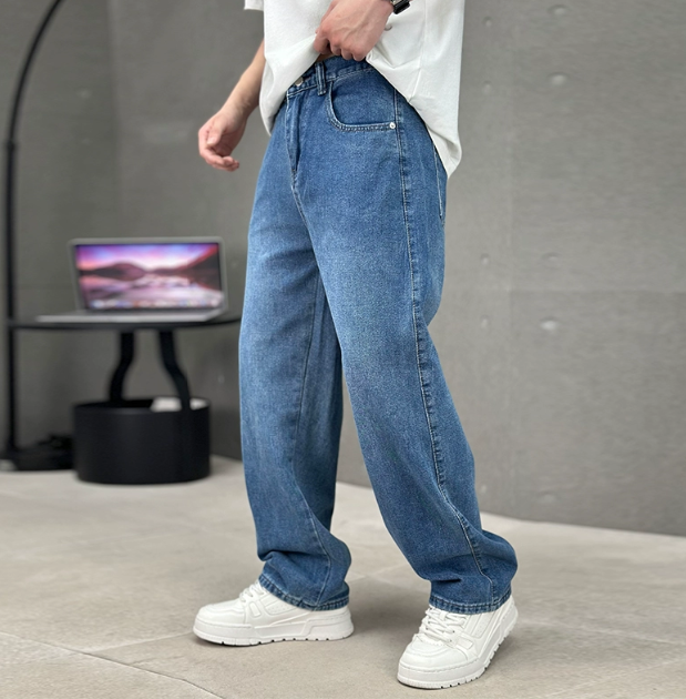 Ethan Walker | Urban Relaxed Denim Jeans Luxe