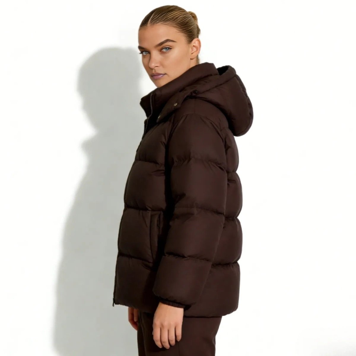 kouvr-sheena-puffer-jacket-dark-brown-side-profile..jpg
