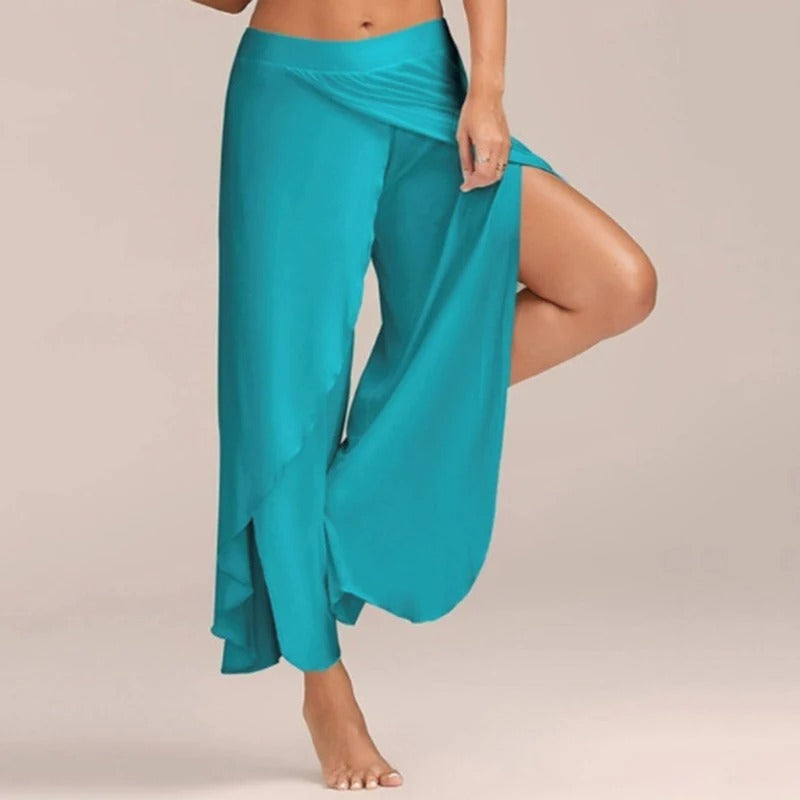Clarissa Montford | White Wide-Leg Layered Yoga Pants