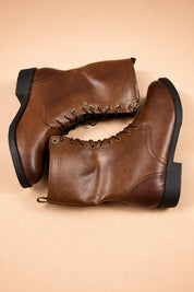 Evelyn Sinclair | Classic Lace-Up Leather Boots For Women